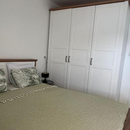 Azzure Apartment Ulcinj Luaran gambar