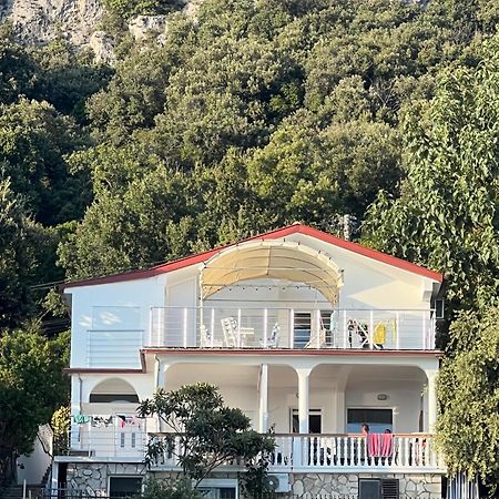 Azzure Apartment Ulcinj Luaran gambar